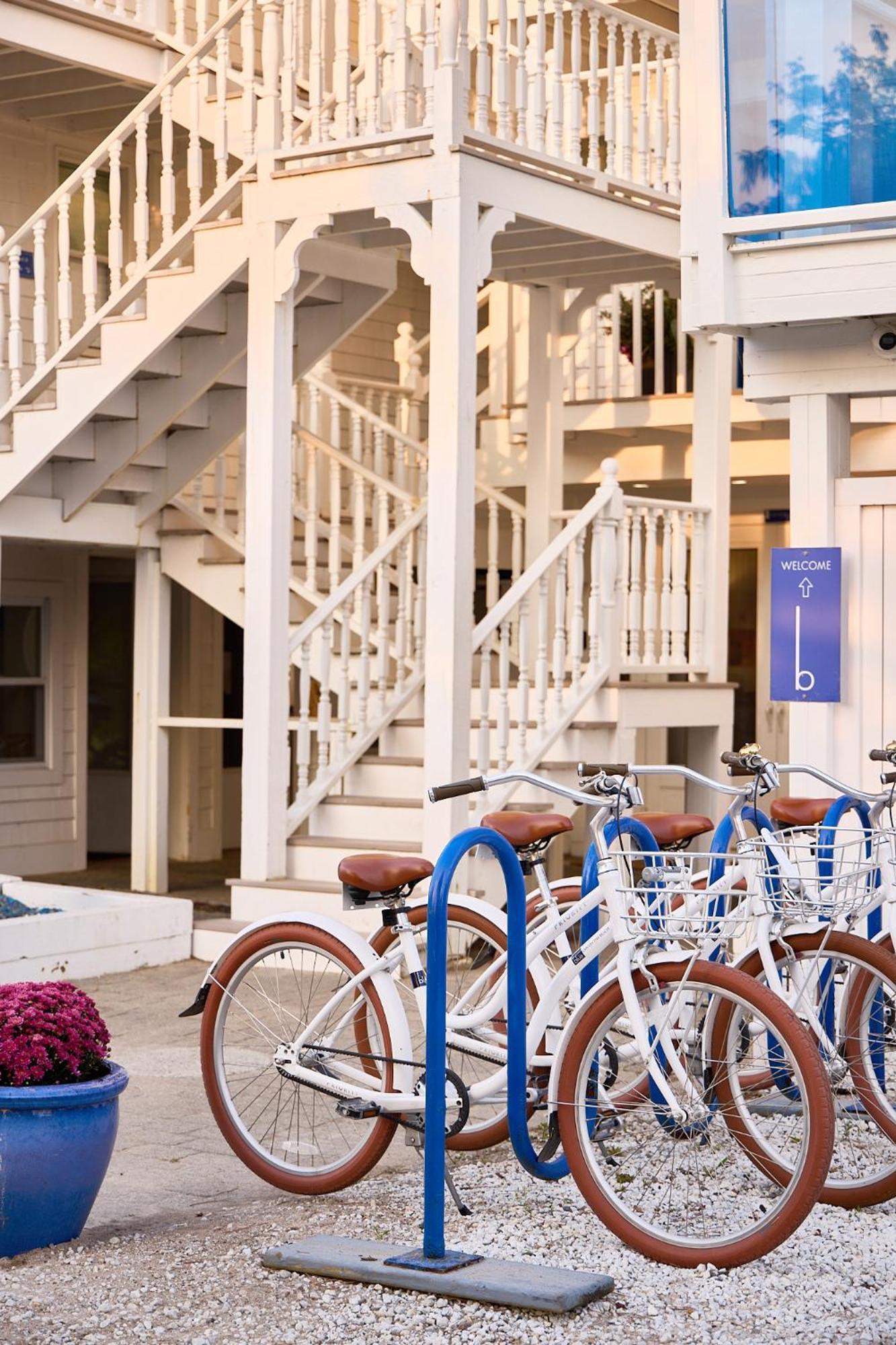Blue - Inn On The Beach ニューベリーポート エクステリア 写真