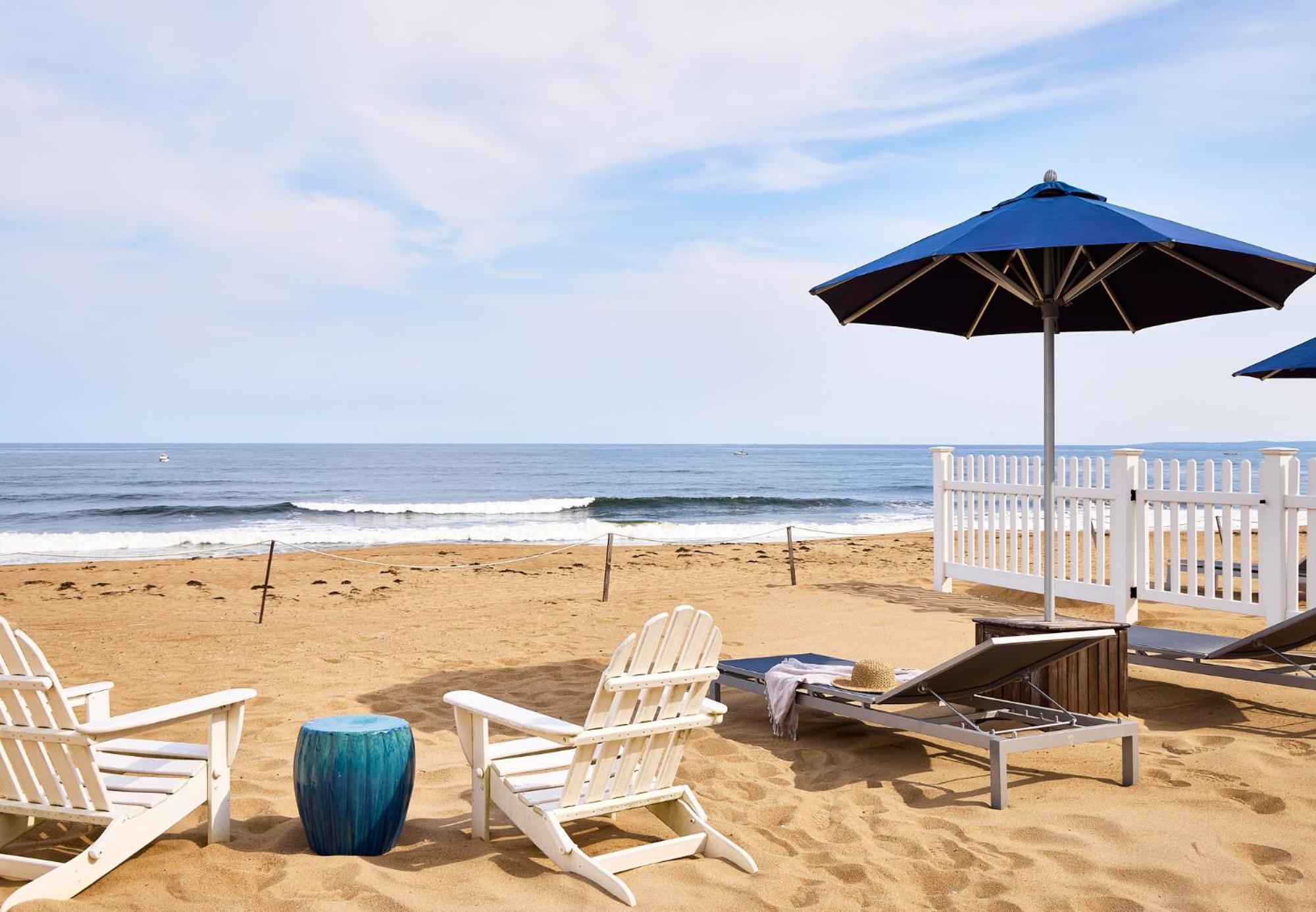Blue - Inn On The Beach ニューベリーポート エクステリア 写真