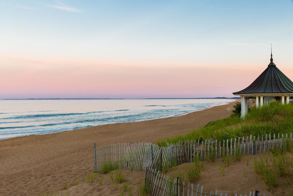 Blue - Inn On The Beach ニューベリーポート エクステリア 写真